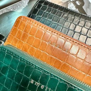 Croc Luxe Collection