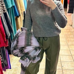 Casual Olive Elegance