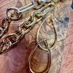 Golden Teardrop Elegance
